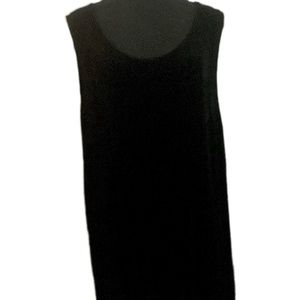 Women’s plus size dress.